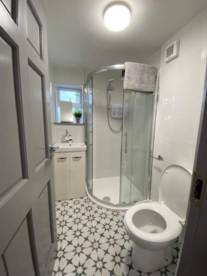 Location Location - Gorgeous 3 Bed Apartment In Killarney Exterior foto